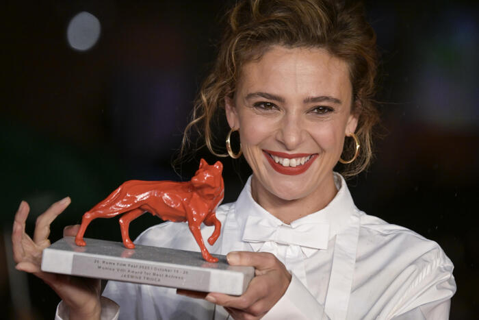 Festa del cinema di Roma, Jasmine Trinca miglior attrice, ‘La mia famiglia a Taipei’ miglior film.