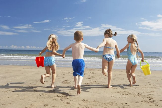 Bambini_in_spiaggia