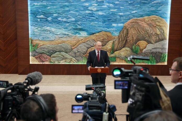 PUTIN ROMPE IL SILENZIO, 'TREGUA SE KIEV VIA DAL DONBASS'