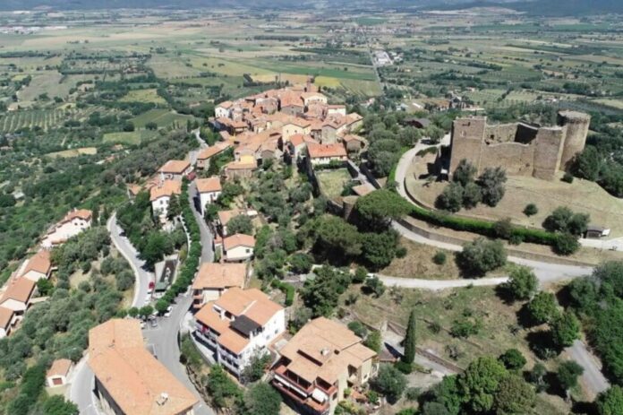 Borgo_di_Scarlino