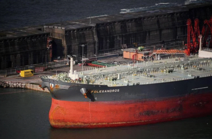 Petroliera