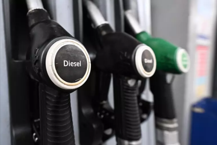 Distributore_di_benzina