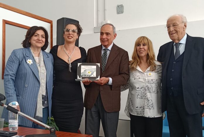 CAMOMILLA AWARD A CRISTINA SAVARESE - L. RAIA, SAVARESE, D. GIMIGLIANO, A. GALLIPOLI E M. FALCO
