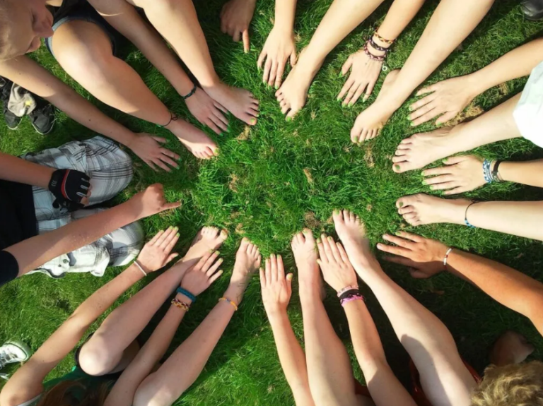 Cancro e solitudine: al via il mese di sensibilizzazione.