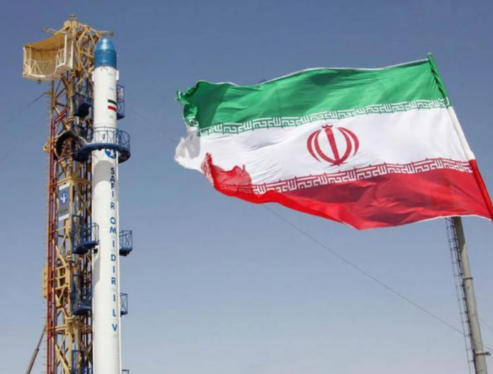 Bandiera_Iran_e_missile