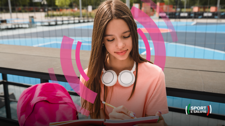 Sport o studio? Non serve scegliere. Le ricerche dicono che l’attività fisica può migliorare il rendimento scolastico.