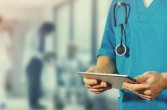 medico_sanita_canva