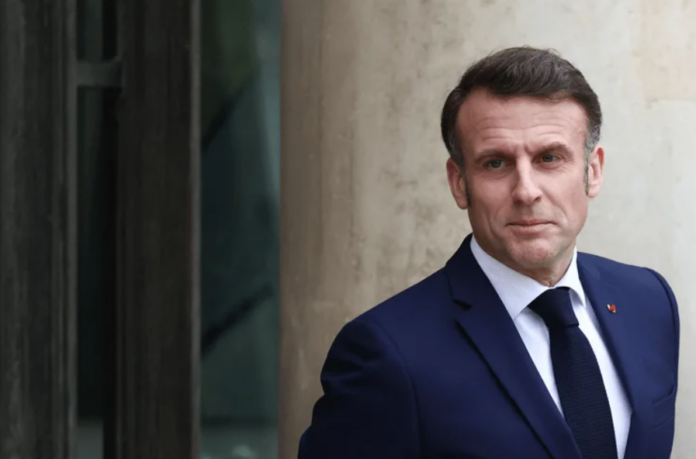 Macron_sorride