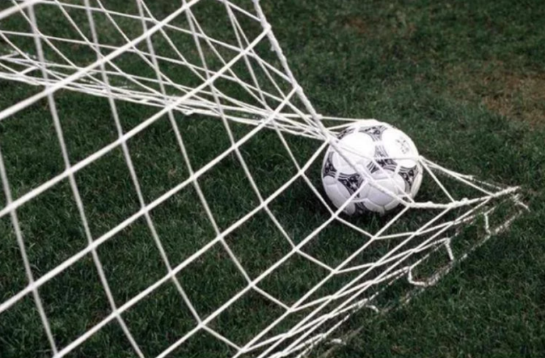 Ex calciatore guarisce dal cancro e fonda una squadra: “È una seconda possibilità”.