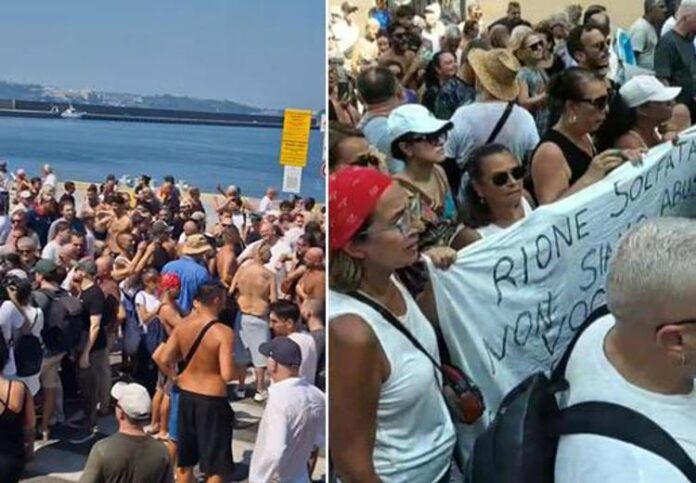 pozzuoli_protesta_fi