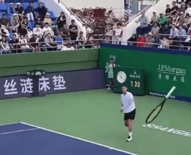 Medvedev e Atmane, quando saltano i nervi nel tennis e la rabbia supera il limite.