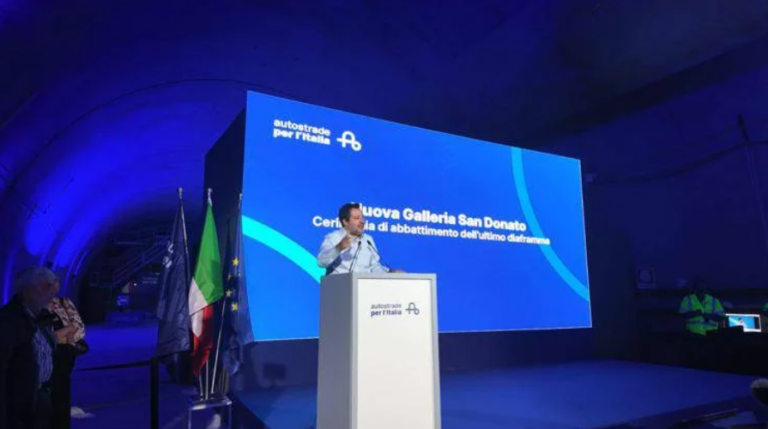 Infrastrutture, Salvini: “Opere pubbliche aiutano Paese, politica sia unita”.