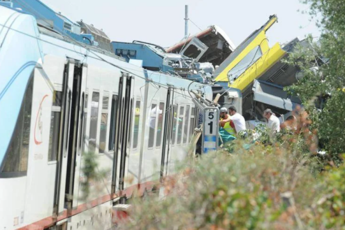 Scontro_treni_Andria_2016